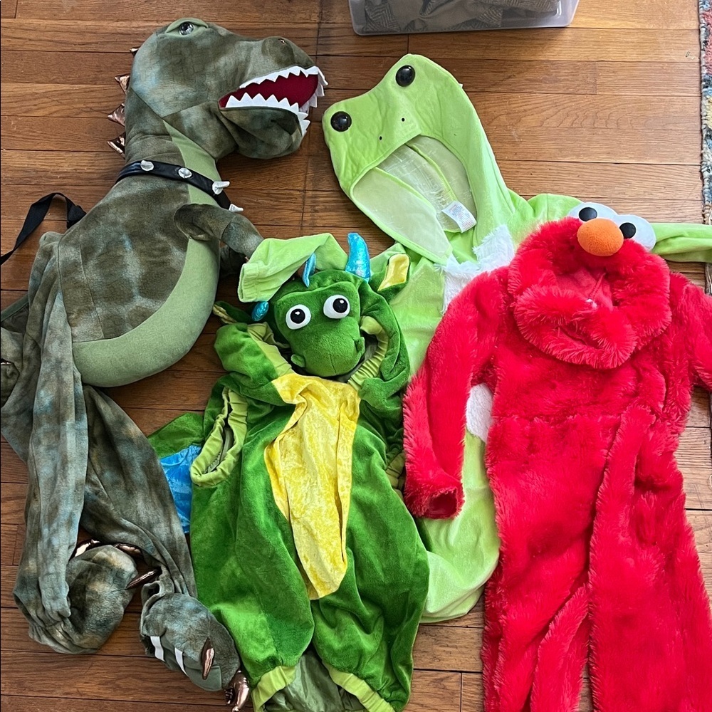 Kids Elmo Dinosaur Dragon and Frog Costume Set - Green, Red